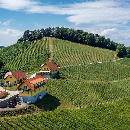 Weingut-Gaestehaus Birnstingl Gamlitz Luaran gambar