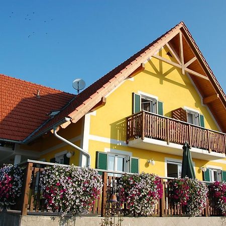 Weingut-Gaestehaus Birnstingl Gamlitz Bilik gambar