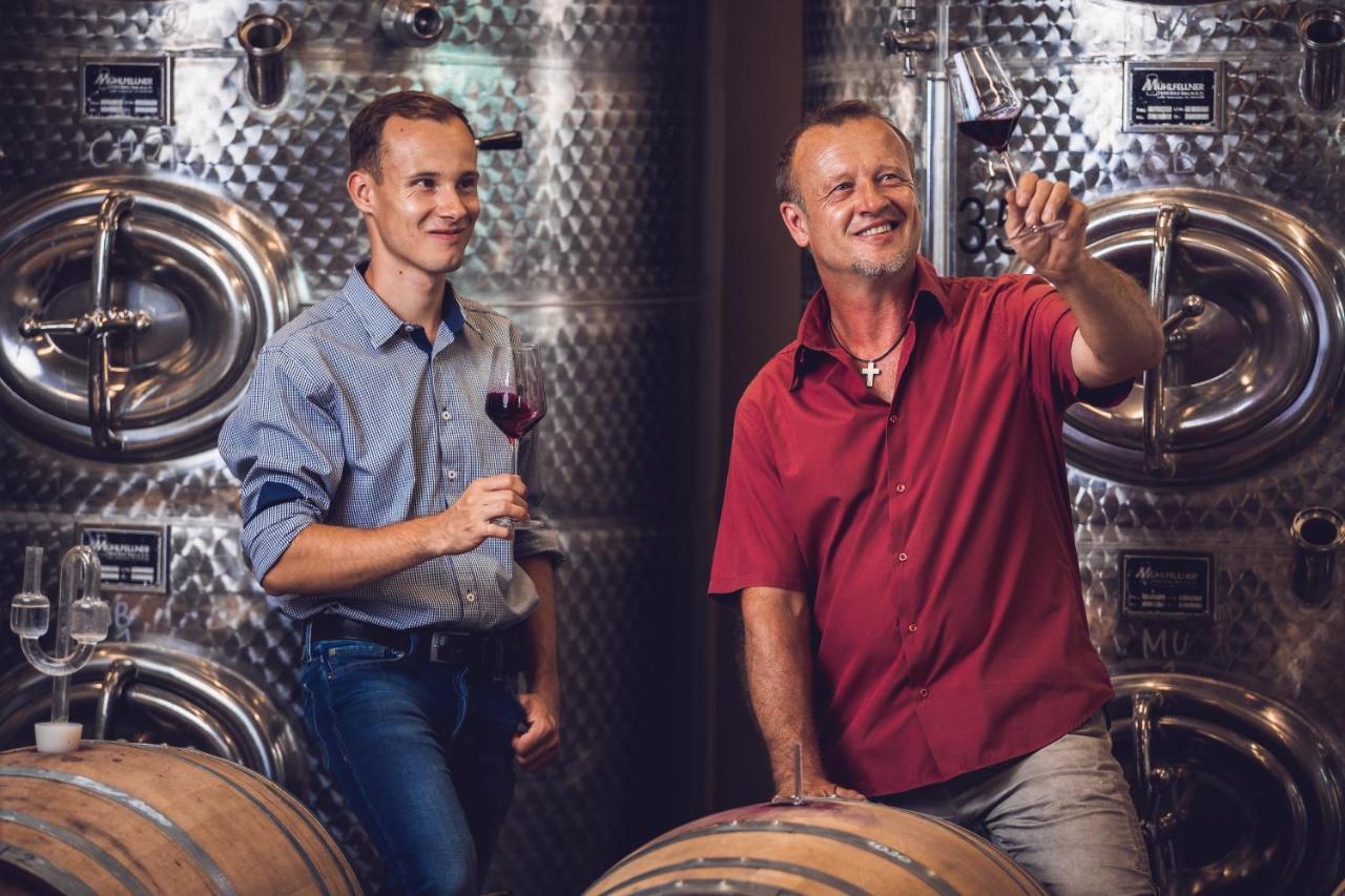 Weingut-Gaestehaus Birnstingl Gamlitz Luaran gambar